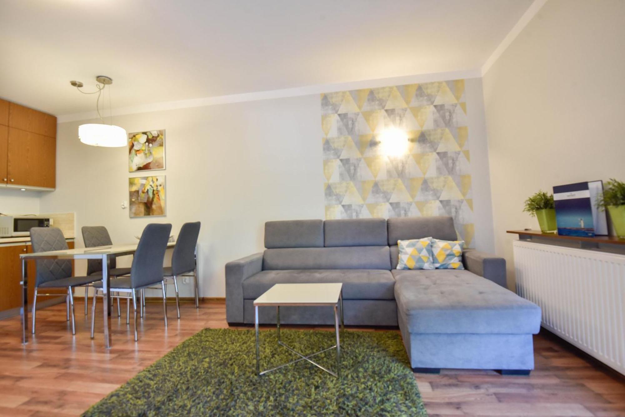 Apartamenty Mistral Z Parkingiem - Promenada & Morze - Apartamenty Na Wyspie Swinoujscie Ngoại thất bức ảnh