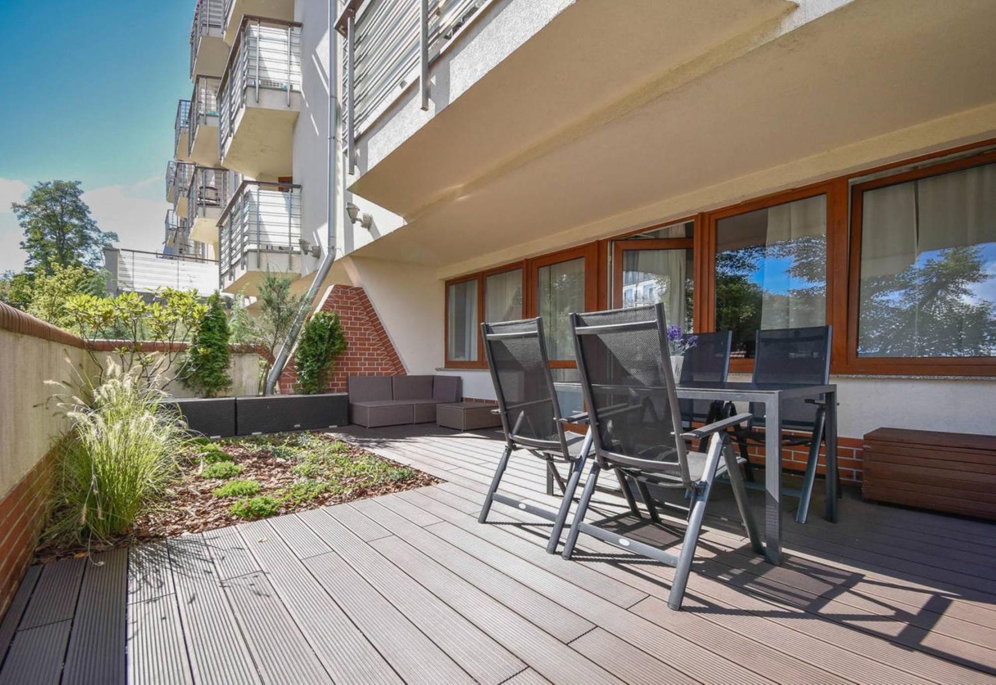 Apartamenty Mistral Z Parkingiem - Promenada & Morze - Apartamenty Na Wyspie Swinoujscie Ngoại thất bức ảnh