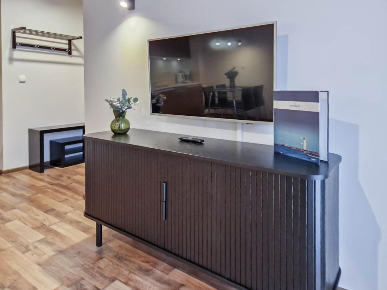 Apartamenty Mistral Z Parkingiem - Promenada & Morze - Apartamenty Na Wyspie Swinoujscie Ngoại thất bức ảnh