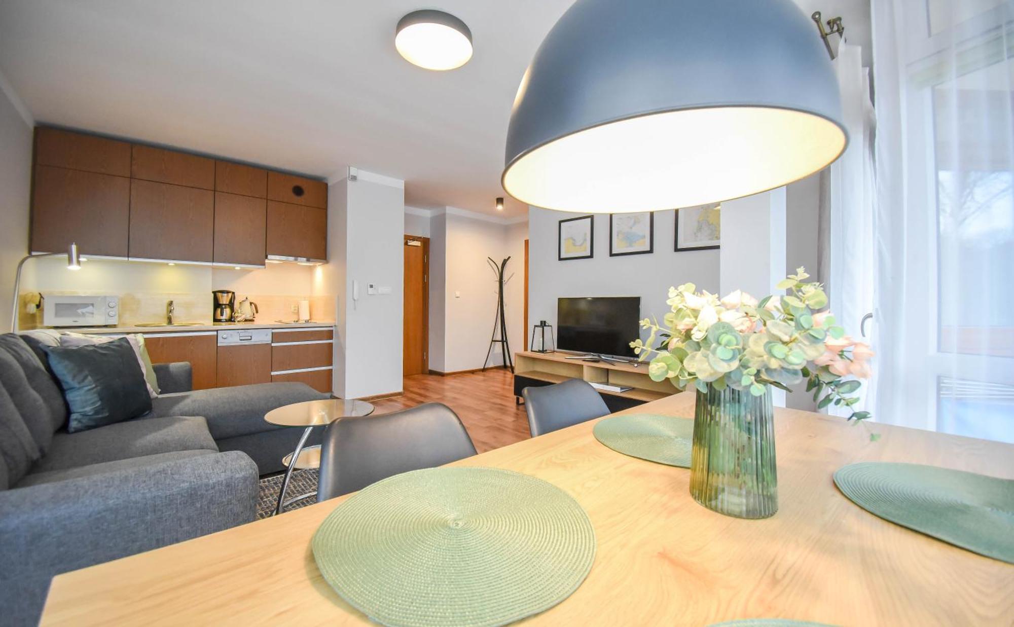 Apartamenty Mistral Z Parkingiem - Promenada & Morze - Apartamenty Na Wyspie Swinoujscie Ngoại thất bức ảnh