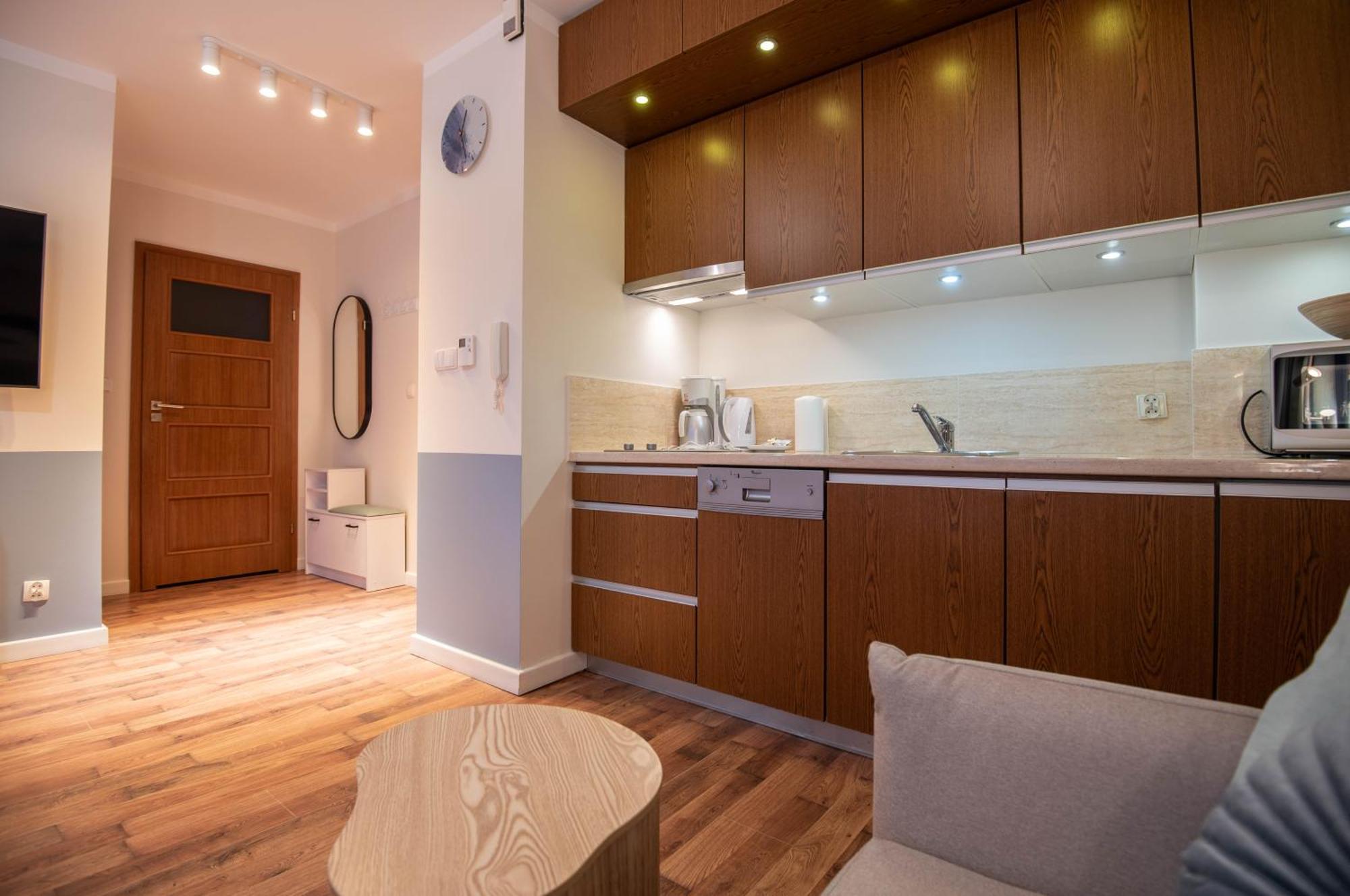 Apartamenty Mistral Z Parkingiem - Promenada & Morze - Apartamenty Na Wyspie Swinoujscie Ngoại thất bức ảnh